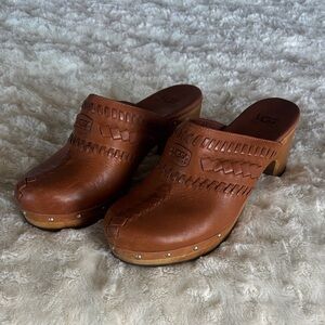UGG Women's Tan Leather Studded Wood Mules